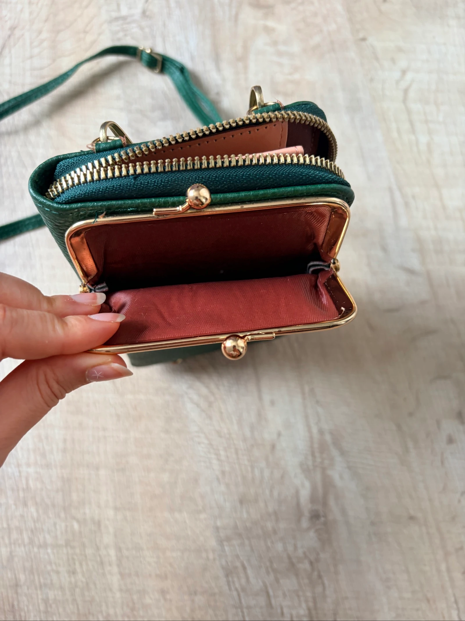 Bolso bandolera cartera Forever Lonely para Madley – práctico y ligero – photo 4